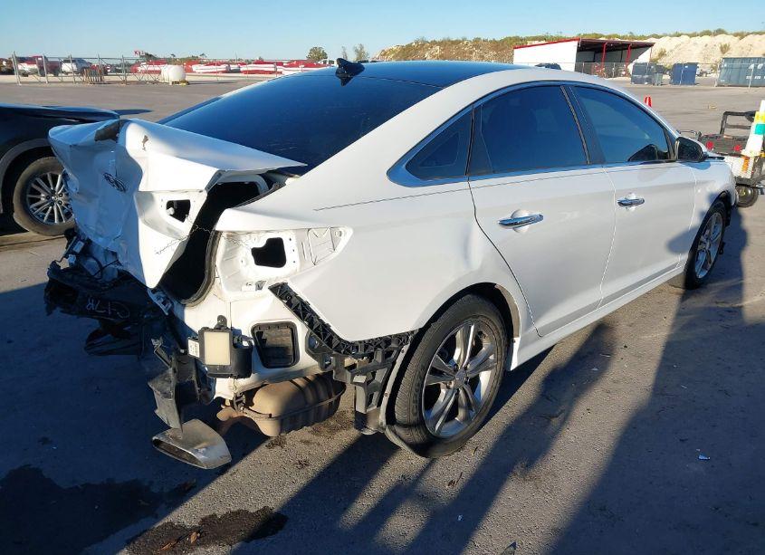 Photo 4 of 2019 Hyundai Sonata SEL (VIN 5NPE34AF4KH770196)