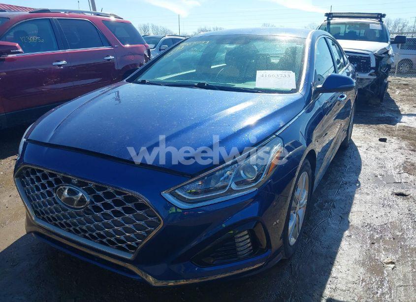 Photo 2 of 2019 Hyundai Sonata SEL (VIN 5NPE34AF4KH804430)