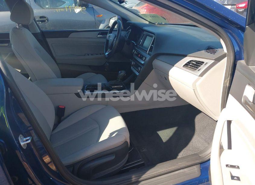 Photo 5 of 2019 Hyundai Sonata SEL (VIN 5NPE34AF4KH804430)
