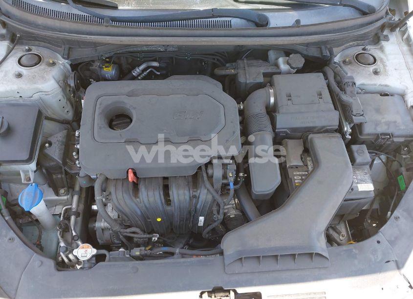 Photo 10 of 2019 Hyundai Sonata LIMITED (VIN 5NPE34AF4KH817775)