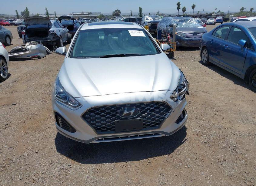 Photo 13 of 2019 Hyundai Sonata LIMITED (VIN 5NPE34AF4KH817775)