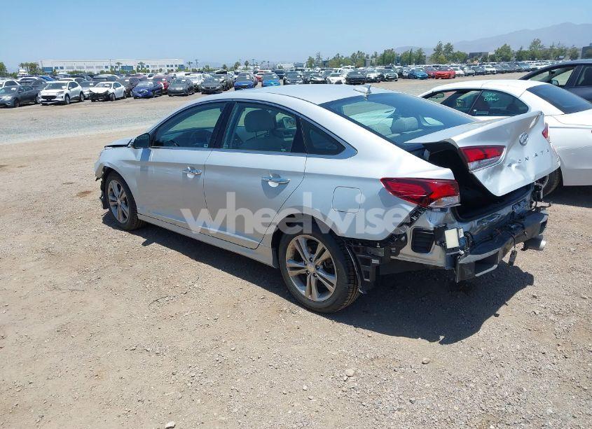 Photo 3 of 2019 Hyundai Sonata LIMITED (VIN 5NPE34AF4KH817775)