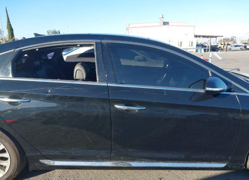 Photo 12 of 2015 Hyundai Sonata LIMITED (VIN 5NPE34AF5FH037161)