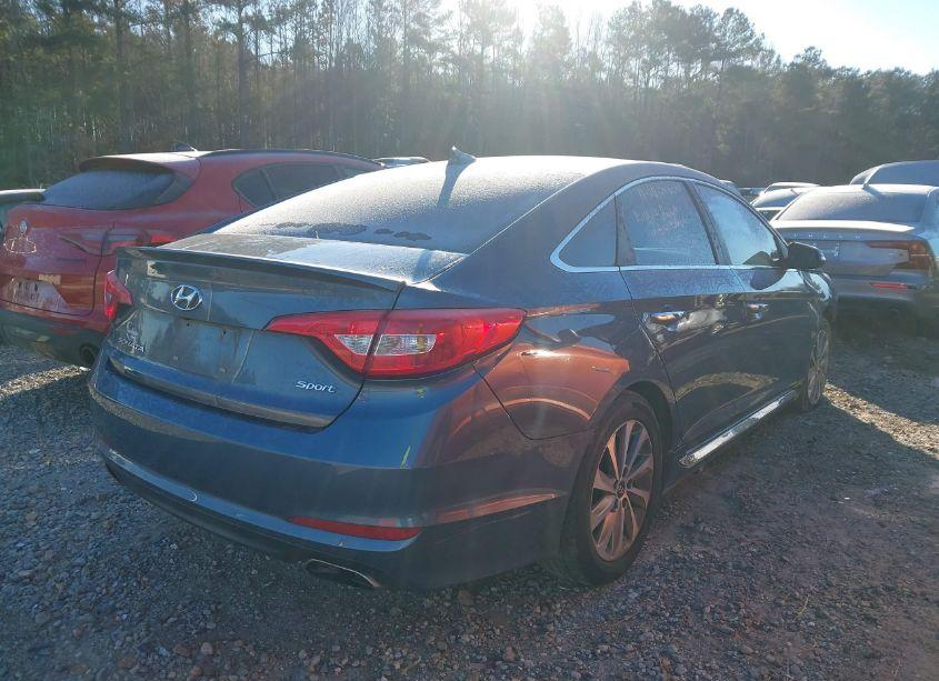 Photo 4 of 2015 Hyundai Sonata SPORT (VIN 5NPE34AF5FH043283)