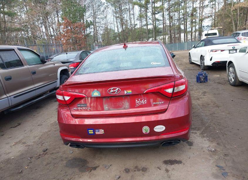 Photo 16 of 2015 Hyundai Sonata SPORT (VIN 5NPE34AF5FH067616)