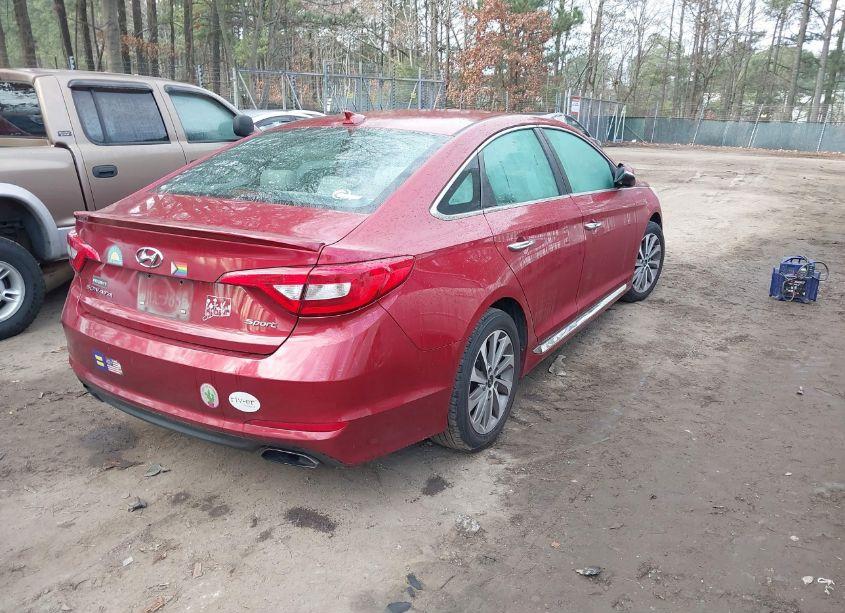 Photo 4 of 2015 Hyundai Sonata SPORT (VIN 5NPE34AF5FH067616)