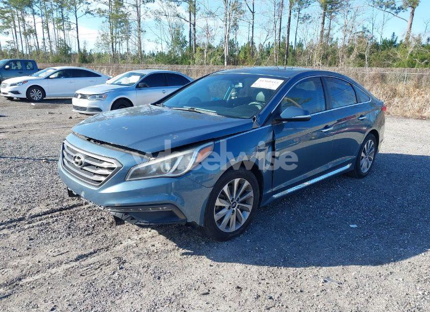 Photo 2 of 2015 Hyundai Sonata SPORT (VIN 5NPE34AF5FH071455)