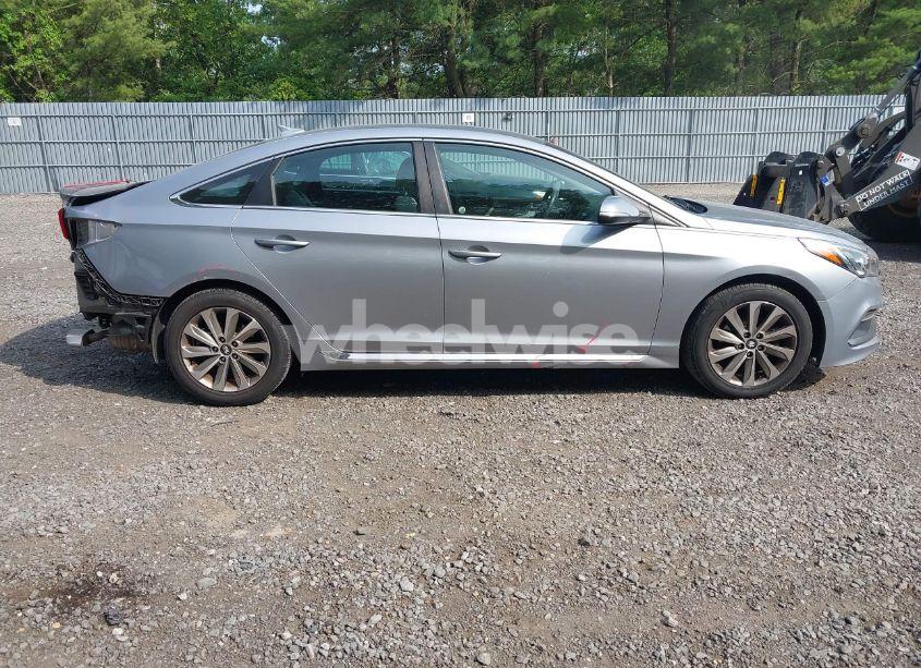Photo 13 of 2015 Hyundai Sonata SPORT (VIN 5NPE34AF5FH078308)