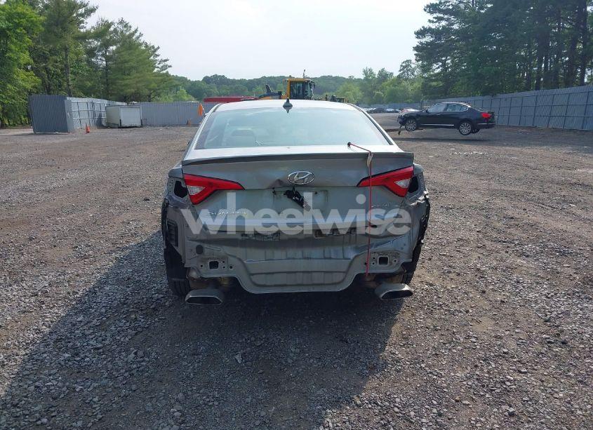 Photo 16 of 2015 Hyundai Sonata SPORT (VIN 5NPE34AF5FH078308)