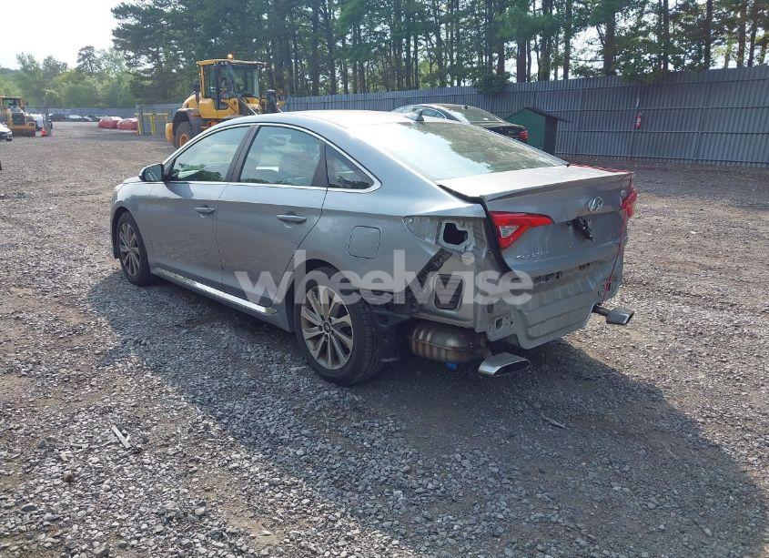 Photo 3 of 2015 Hyundai Sonata SPORT (VIN 5NPE34AF5FH078308)