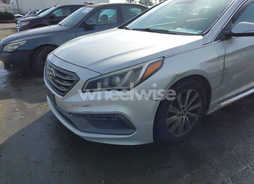 Photo 6 of 2015 Hyundai Sonata SPORT (VIN 5NPE34AF5FH089356)