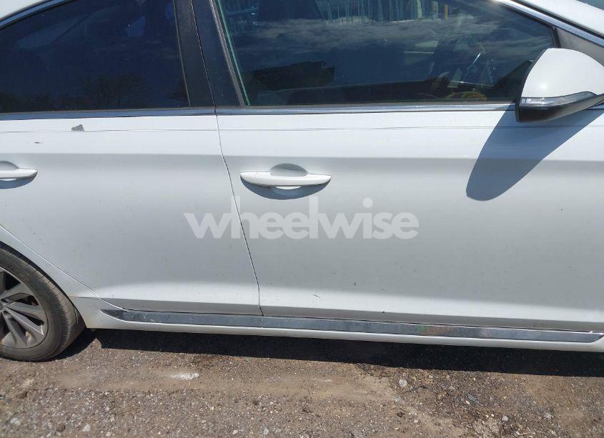 Photo 13 of 2015 Hyundai Sonata SPORT (VIN 5NPE34AF5FH094086)