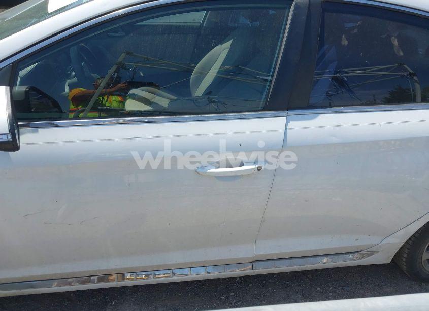 Photo 14 of 2015 Hyundai Sonata SPORT (VIN 5NPE34AF5FH094086)