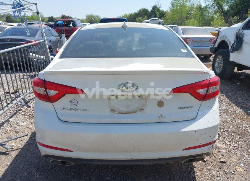 Photo 16 of 2015 Hyundai Sonata SPORT (VIN 5NPE34AF5FH094086)