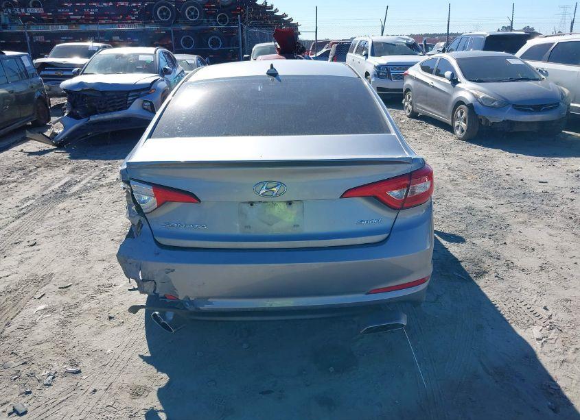 Photo 17 of 2015 Hyundai Sonata SPORT (VIN 5NPE34AF5FH095027)