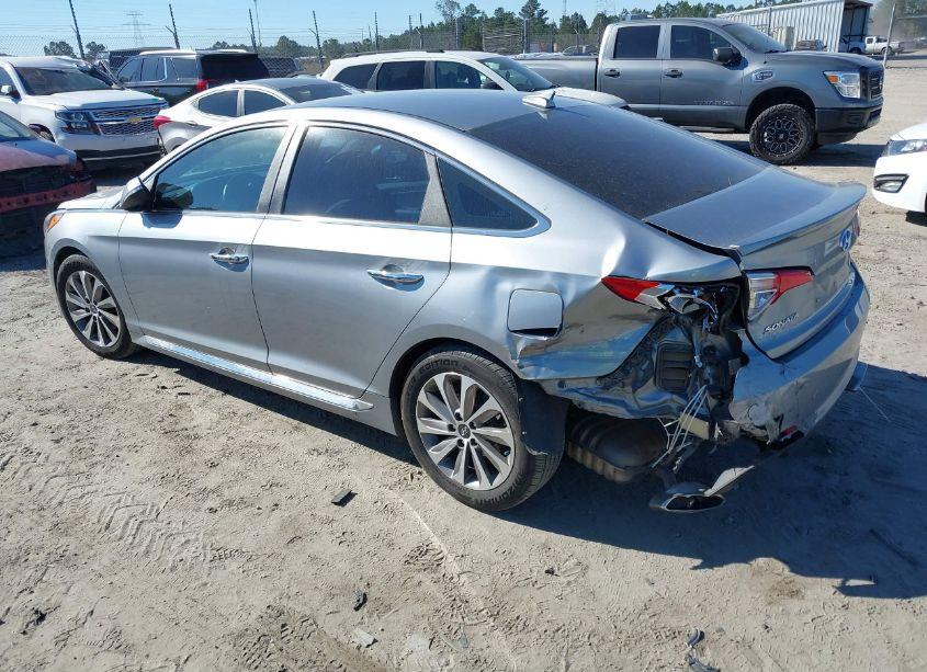 Photo 3 of 2015 Hyundai Sonata SPORT (VIN 5NPE34AF5FH095027)