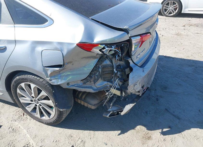 Photo 6 of 2015 Hyundai Sonata SPORT (VIN 5NPE34AF5FH095027)
