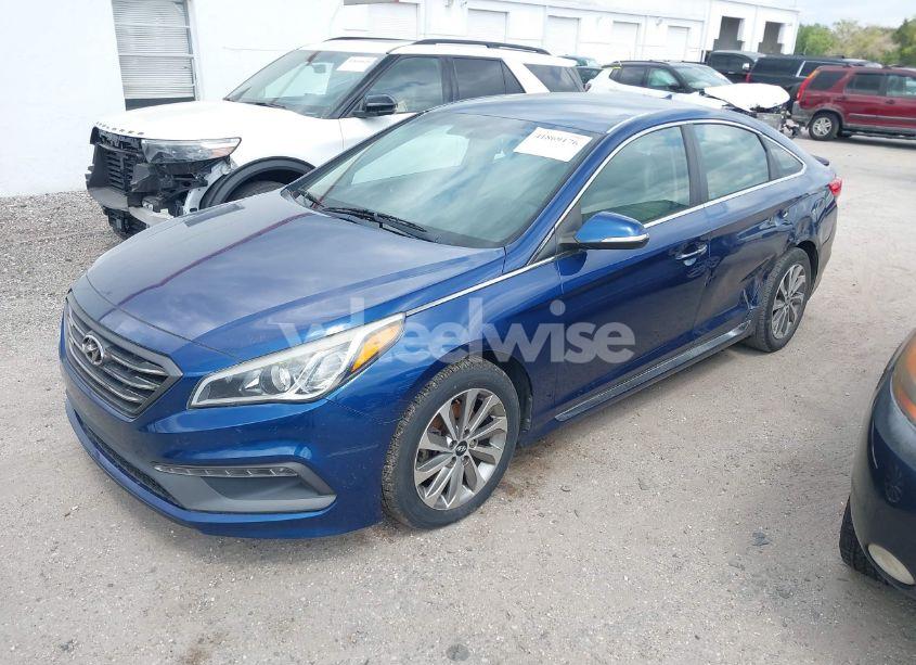 Photo 2 of 2015 Hyundai Sonata SPORT (VIN 5NPE34AF5FH107208)