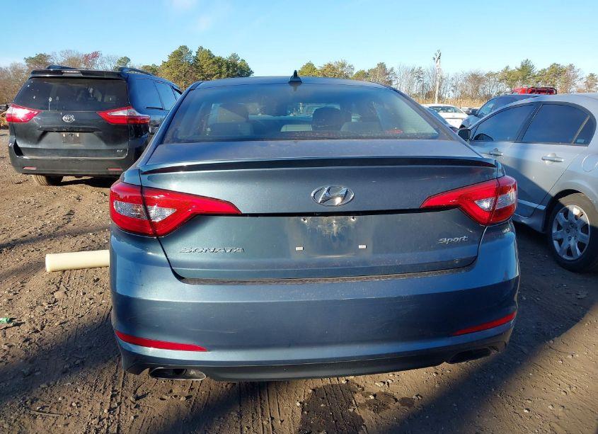 Photo 16 of 2015 Hyundai Sonata SPORT (VIN 5NPE34AF5FH125367)