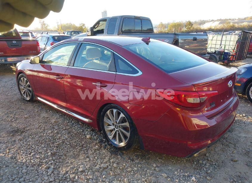 Photo 3 of 2015 Hyundai Sonata SPORT (VIN 5NPE34AF5FH178957)
