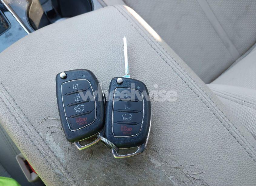 Photo 11 of 2015 Hyundai Sonata SPORT (VIN 5NPE34AF5FH198092)