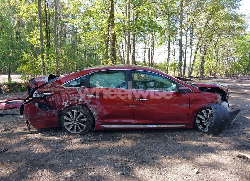 Photo 13 of 2015 Hyundai Sonata SPORT (VIN 5NPE34AF5FH214775)