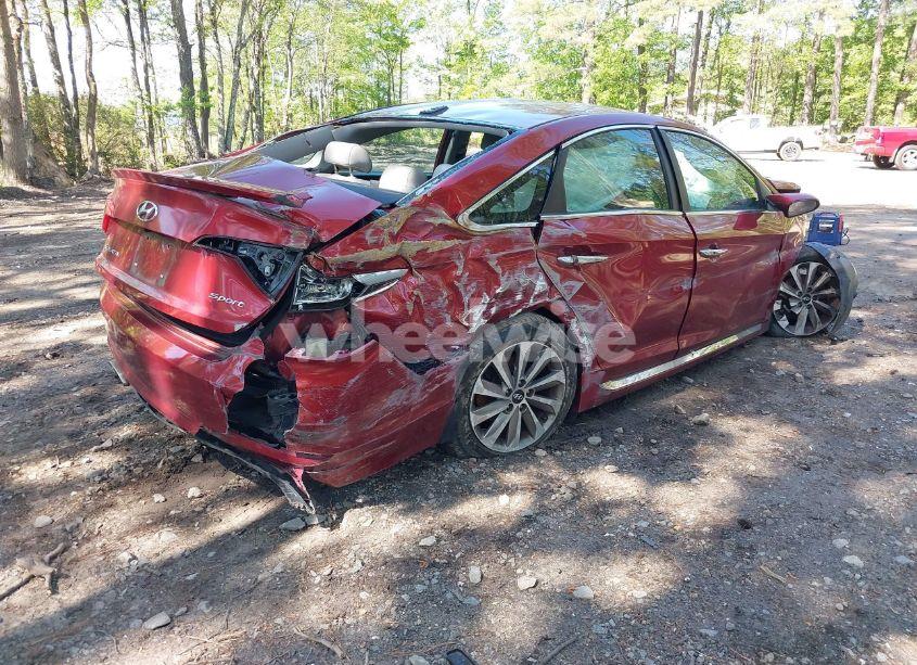 Photo 4 of 2015 Hyundai Sonata SPORT (VIN 5NPE34AF5FH214775)