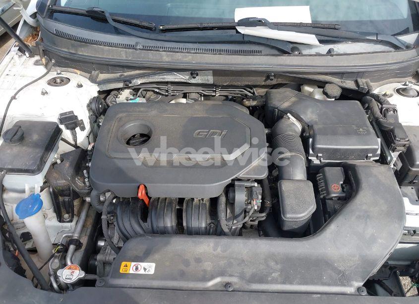 Photo 10 of 2016 Hyundai Sonata SPORT (VIN 5NPE34AF5GH267610)