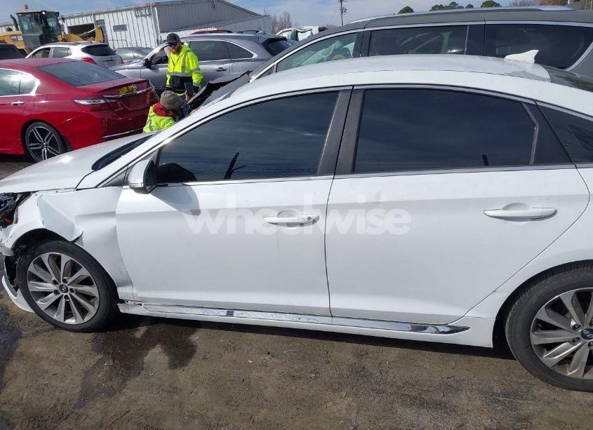 Photo 14 of 2016 Hyundai Sonata SPORT (VIN 5NPE34AF5GH267610)
