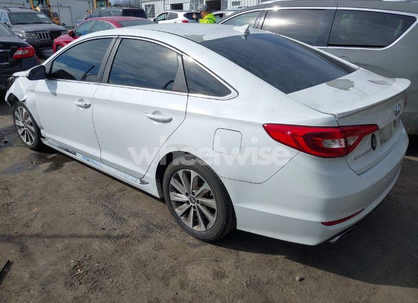 Photo 3 of 2016 Hyundai Sonata SPORT (VIN 5NPE34AF5GH267610)