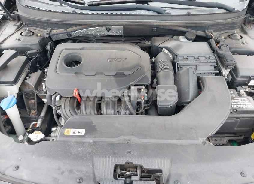 Photo 10 of 2016 Hyundai Sonata LIMITED (VIN 5NPE34AF5GH290658)