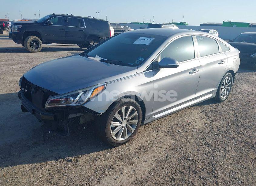 Photo 2 of 2016 Hyundai Sonata SPORT (VIN 5NPE34AF5GH313310)