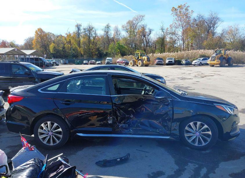 Photo 13 of 2016 Hyundai Sonata SPORT (VIN 5NPE34AF5GH321701)