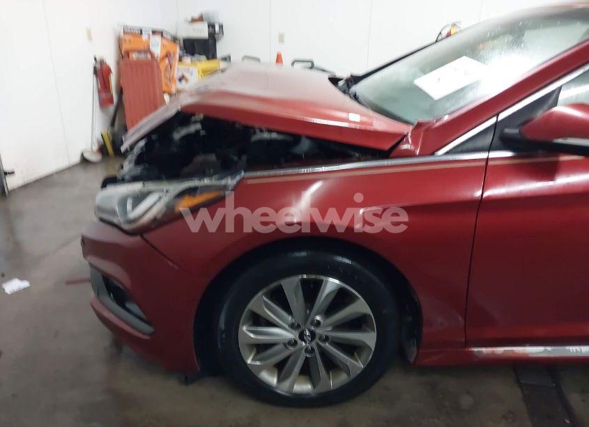Photo 18 of 2016 Hyundai Sonata SPORT (VIN 5NPE34AF5GH333041)