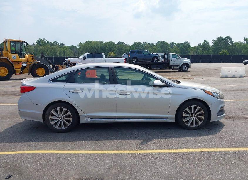 Photo 13 of 2016 Hyundai Sonata SPORT (VIN 5NPE34AF5GH339485)
