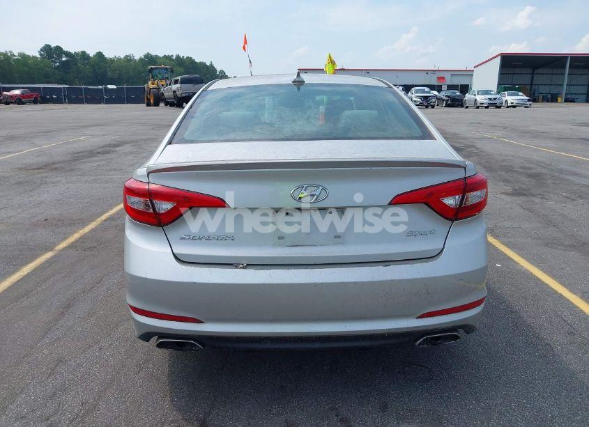 Photo 16 of 2016 Hyundai Sonata SPORT (VIN 5NPE34AF5GH339485)