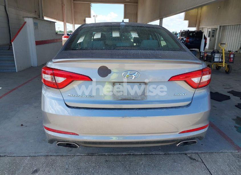 Photo 16 of 2016 Hyundai Sonata SPORT (VIN 5NPE34AF5GH341673)