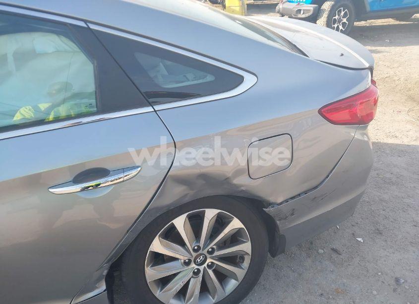 Photo 6 of 2016 Hyundai Sonata SPORT (VIN 5NPE34AF5GH341673)