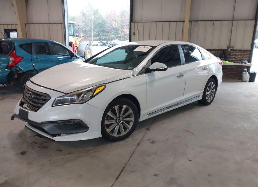 Photo 2 of 2016 Hyundai Sonata SPORT (VIN 5NPE34AF5GH350468)