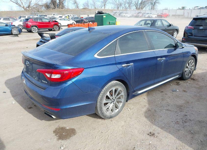 Photo 4 of 2016 Hyundai Sonata SPORT (VIN 5NPE34AF5GH353760)