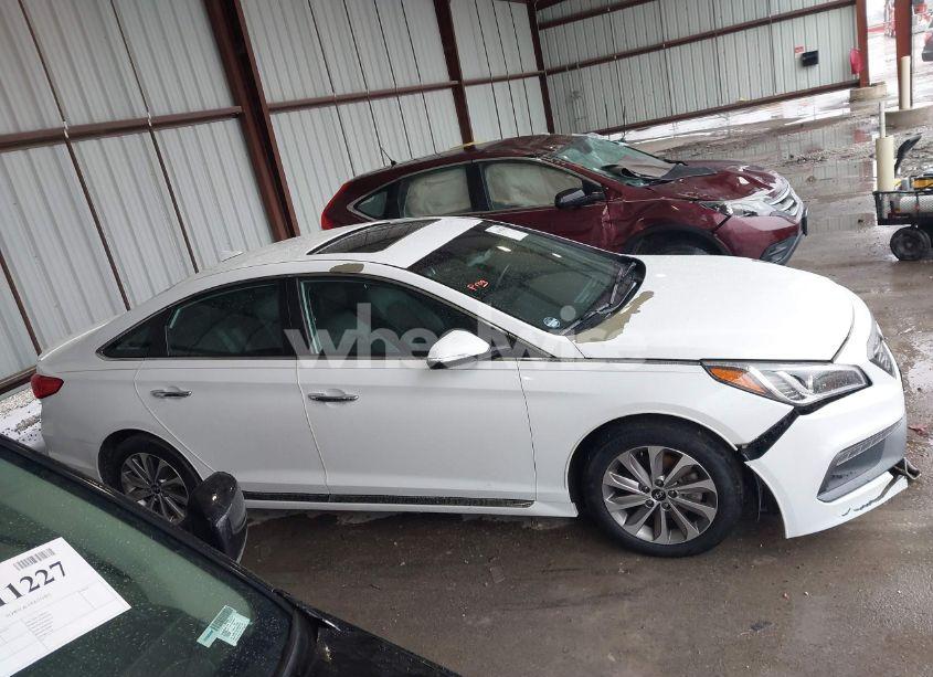 Photo 13 of 2016 Hyundai Sonata SPORT (VIN 5NPE34AF5GH399914)