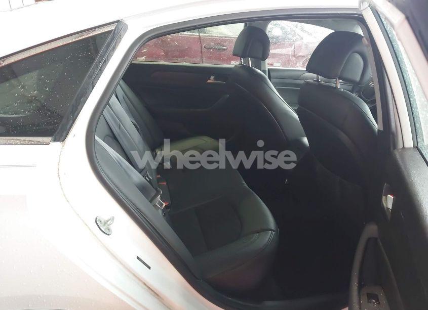 Photo 8 of 2016 Hyundai Sonata SPORT (VIN 5NPE34AF5GH399914)