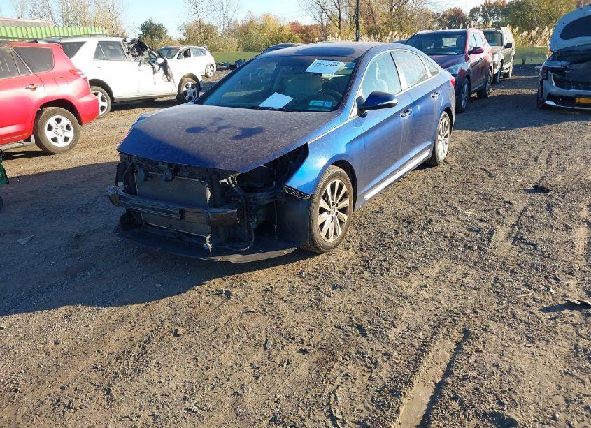 Photo 2 of 2017 Hyundai Sonata SPORT (VIN 5NPE34AF5HH447445)