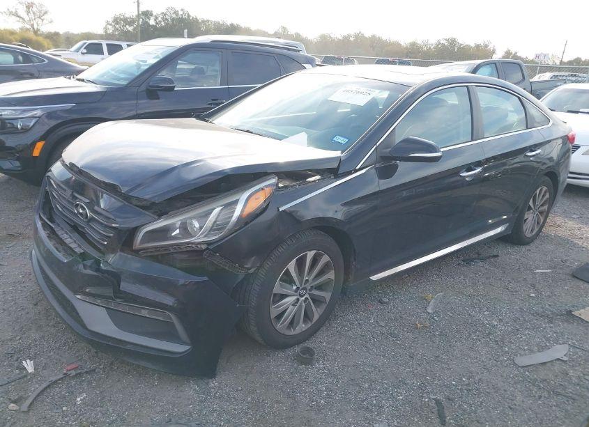 Photo 2 of 2017 Hyundai Sonata SPORT (VIN 5NPE34AF5HH448627)