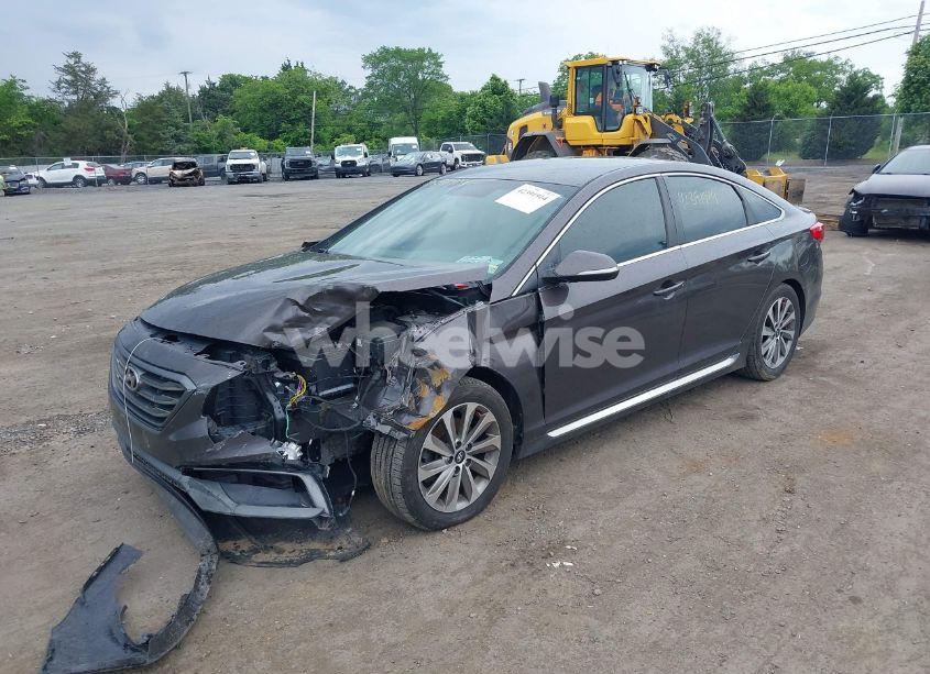 Photo 2 of 2017 Hyundai Sonata SPORT (VIN 5NPE34AF5HH459093)