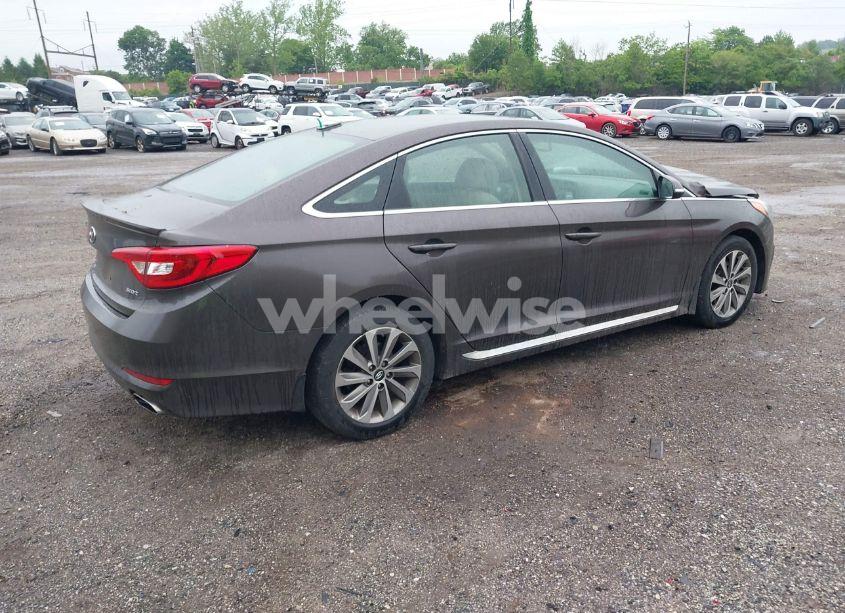 Photo 4 of 2017 Hyundai Sonata SPORT (VIN 5NPE34AF5HH460681)