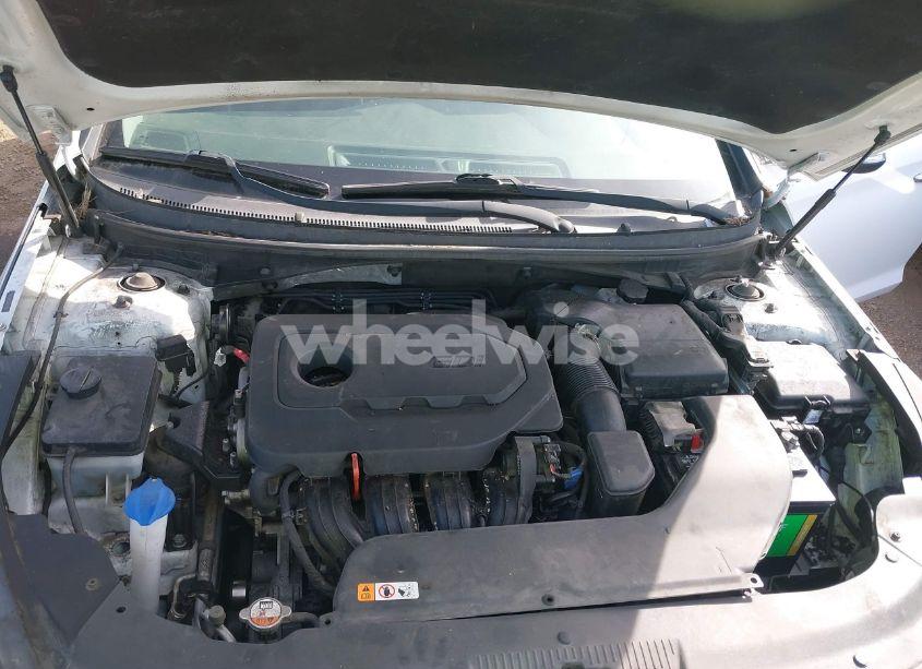 Photo 10 of 2017 Hyundai Sonata SPORT (VIN 5NPE34AF5HH472359)