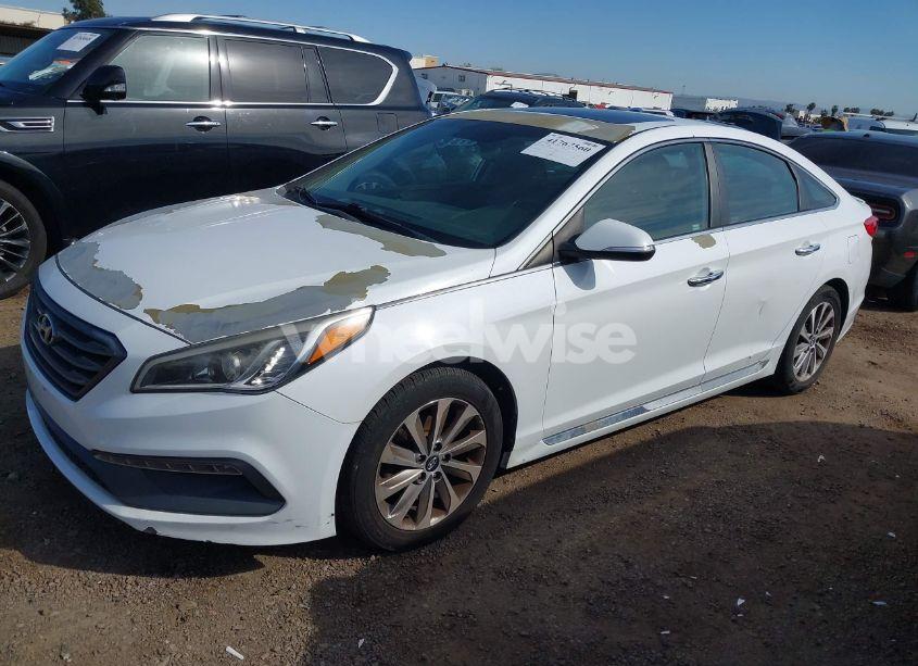 Photo 2 of 2017 Hyundai Sonata SPORT (VIN 5NPE34AF5HH472359)