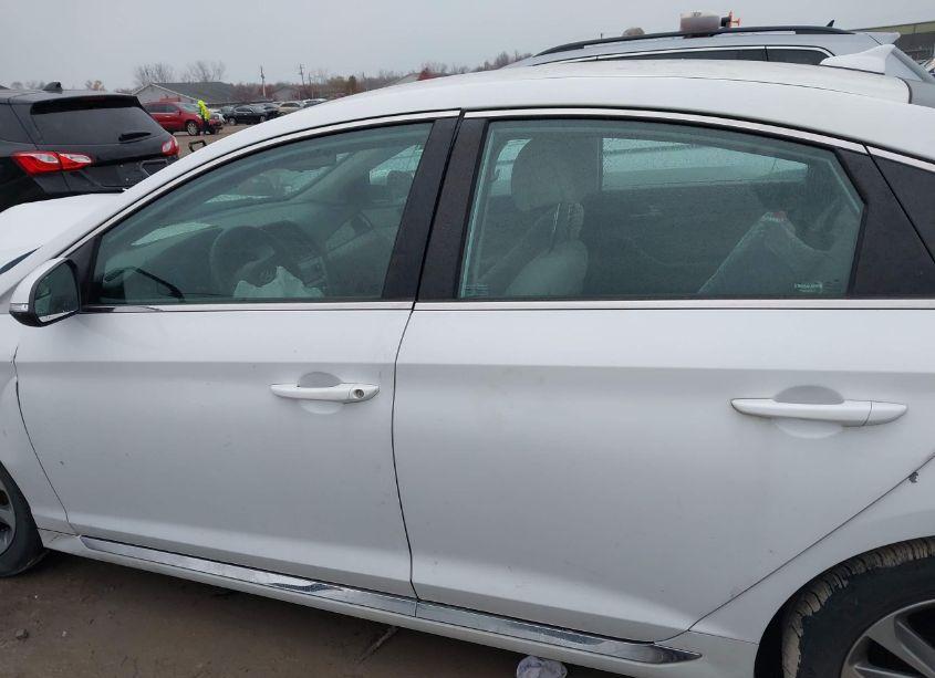 Photo 15 of 2017 Hyundai Sonata SPORT (VIN 5NPE34AF5HH490781)