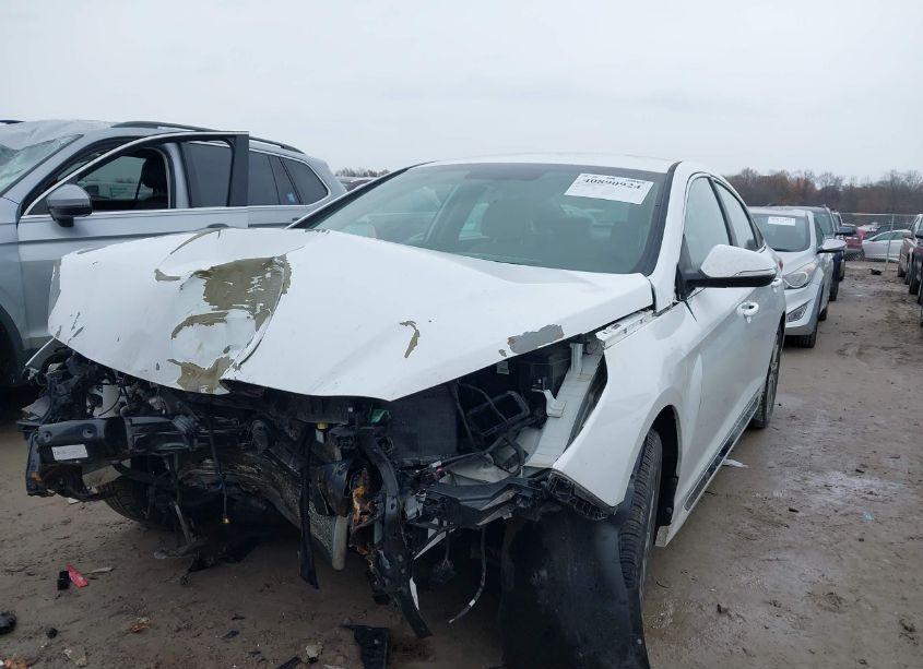 Photo 2 of 2017 Hyundai Sonata SPORT (VIN 5NPE34AF5HH490781)
